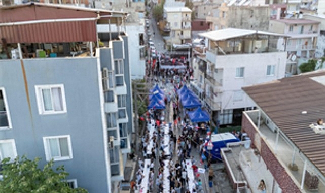 İzmir Büyükşehir Belediyesi mahalle kültürünü yeniden canlandırıyor