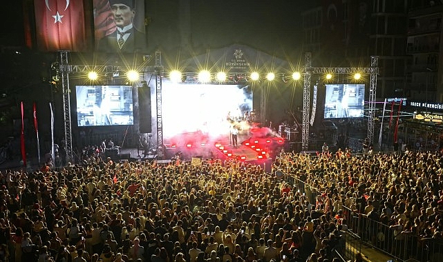 Başkan Çerçioğlu, Aydınlıları 30 Ağustos Zafer Bayramı’nda Unutulmaz Kutlamalarla Buluşturdu