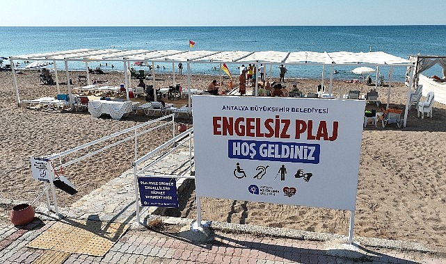 Büyükşehir’in engelsiz plajlarından bu yıl 45 bin vatandaş yararlandı